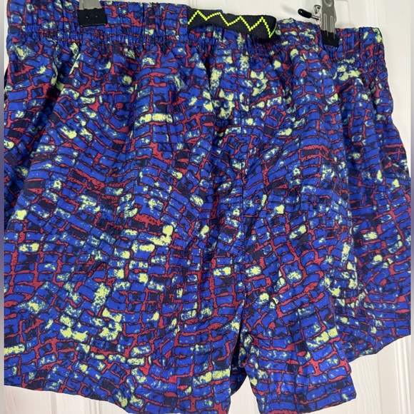 Nike ACG Quick Dry Retro Multicolored Active Shorts Womens Size Medium - Picture 7 of 7